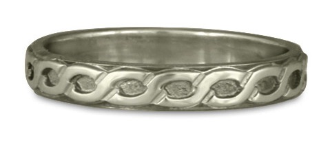 This Borderless Rope Wedding Ring, shown in Platinum, was handmade in our small Santa Fe studio.